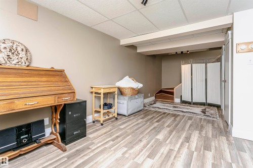 33 Sunnyside Crescent, St. Albert, AB - Indoor