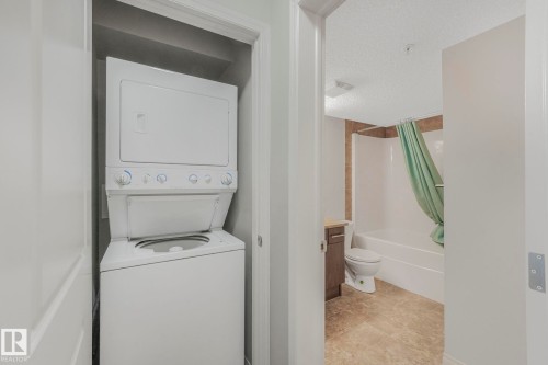 210 103 Ambleside Drive, Edmonton, AB - Indoor Photo Showing Laundry Room