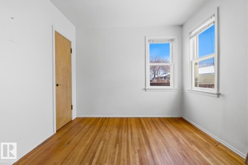 9039 90 Street, Edmonton, AB - Indoor Photo Showing Other Room