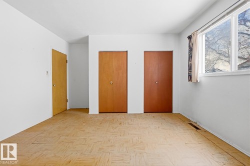 9039 90 Street, Edmonton, AB - Indoor Photo Showing Other Room
