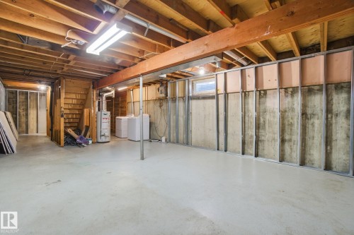 1130 Knottwood Road E, Edmonton, AB - Outdoor