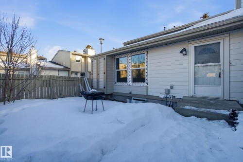 1130 Knottwood Road E, Edmonton, AB - Outdoor