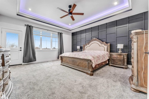 304 33 Avenue, Edmonton, AB - Indoor Photo Showing Bedroom
