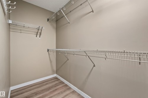 2349 Hagen Link Nw, Edmonton, AB - Indoor With Storage