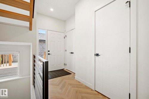 8803 Strathearn Drive, Edmonton, AB - Indoor Photo Showing Other Room