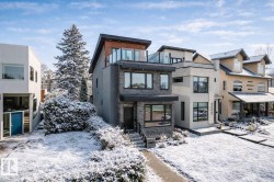 8803 STRATHEARN Drive  Edmonton, AB T6C 4C8
