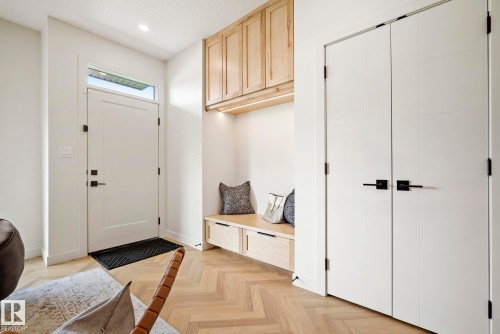 8803 Strathearn Drive, Edmonton, AB - Indoor Photo Showing Other Room