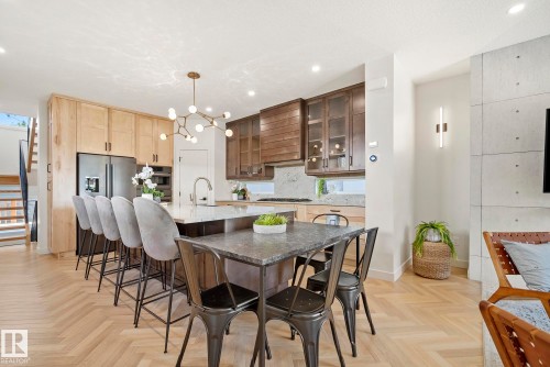 8803 Strathearn Drive, Edmonton, AB - Indoor Photo Showing Dining Room