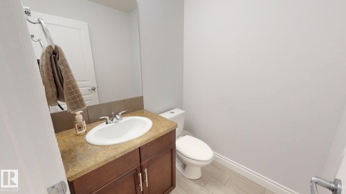 2057 69A Street, Edmonton, AB - Indoor Photo Showing Bathroom