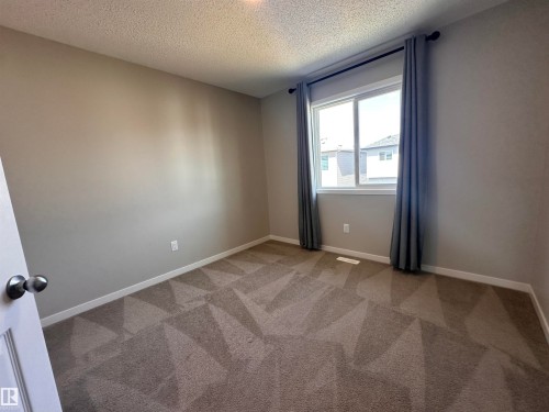 1728 Erker Way, Edmonton, AB - Indoor Photo Showing Other Room