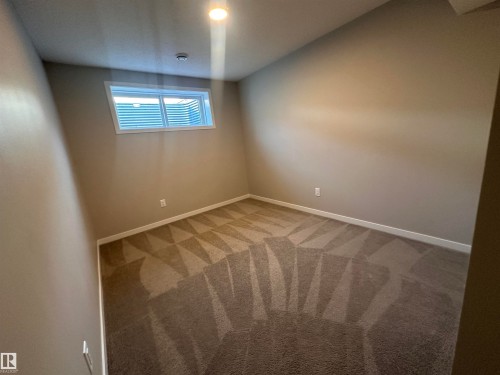 1728 Erker Way, Edmonton, AB - Indoor Photo Showing Other Room