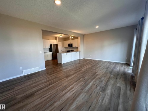 1728 Erker Way, Edmonton, AB - Indoor