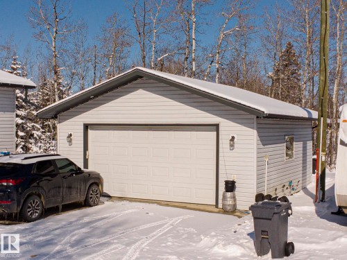 8 Main Street, Entwistle, AB - Outdoor With Exterior