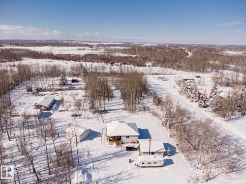 8 Main Street, Entwistle, AB - Outdoor With View