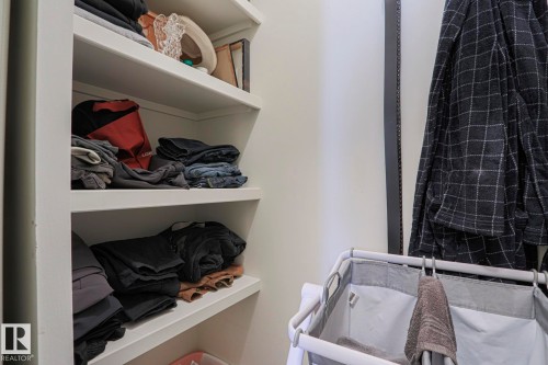 8 Main Street, Entwistle, AB - Indoor