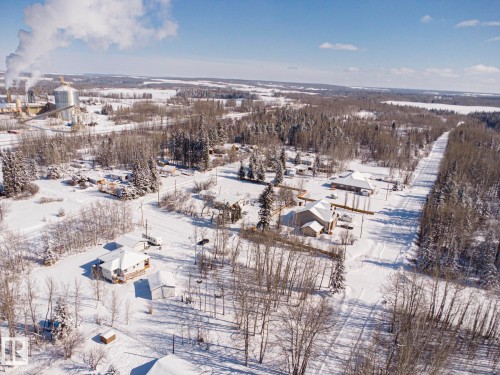 8 Main Street, Entwistle, AB - Outdoor With View