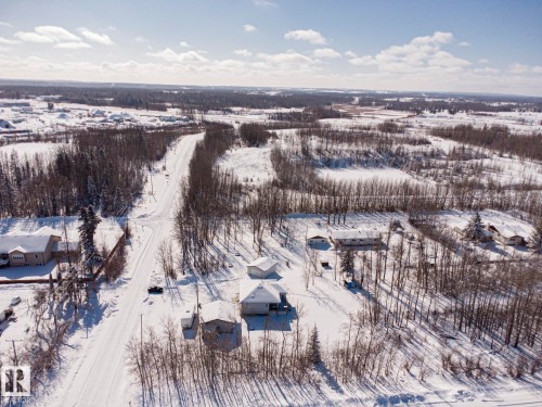 8 Main Street, Entwistle, AB - Outdoor With View