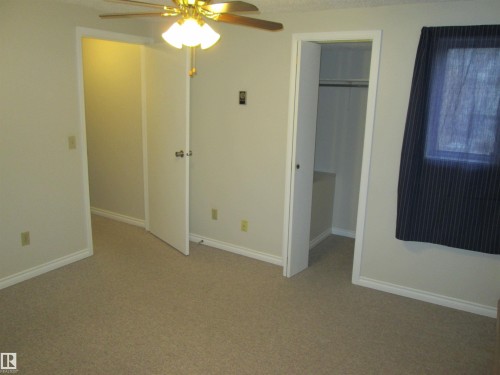 10831 80 Avenue, Edmonton, AB - Indoor