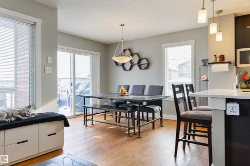 60 Vanderbilt Common, Spruce Grove, AB - Indoor Photo Showing Dining Room