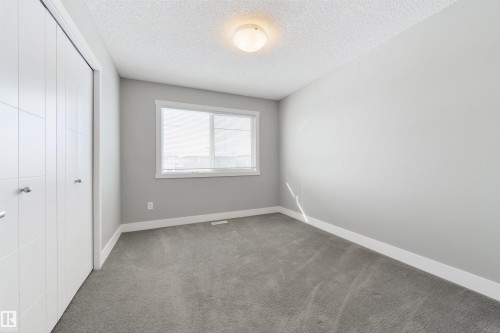 60 Vanderbilt Common, Spruce Grove, AB - Indoor Photo Showing Other Room