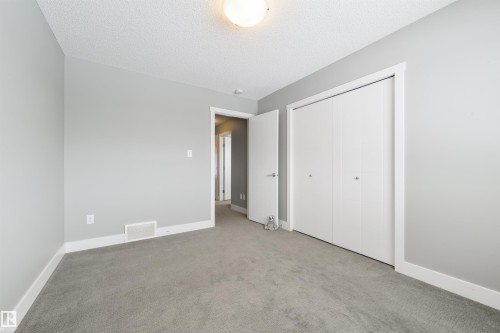 60 Vanderbilt Common, Spruce Grove, AB - Indoor Photo Showing Other Room