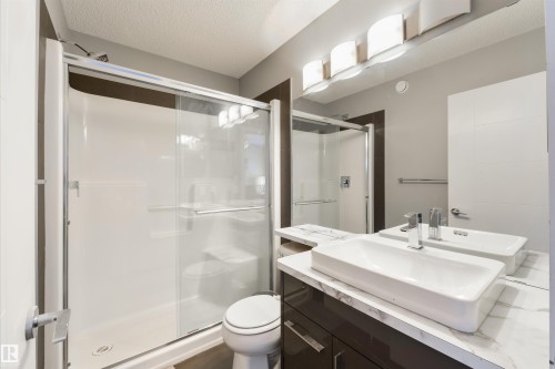 60 Vanderbilt Common, Spruce Grove, AB - Indoor Photo Showing Bathroom