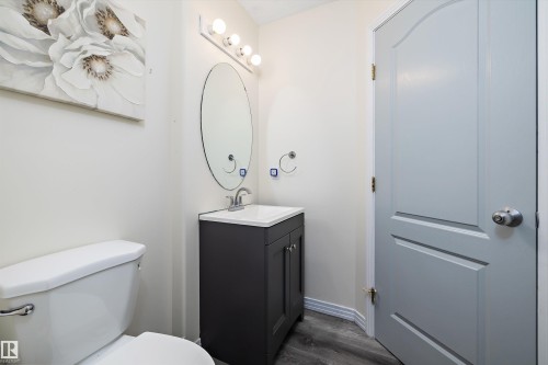 18206 108 Street, Edmonton, AB - Indoor Photo Showing Bathroom