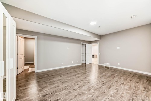 7719 Getty Wynd, Edmonton, AB - Indoor Photo Showing Other Room