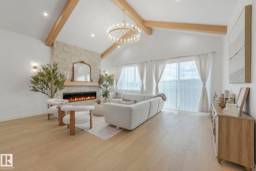 264 Falcon Crescent, Leduc, AB - Indoor