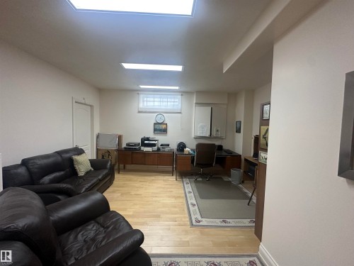 11524 14A Avenue, Edmonton, AB - Indoor Photo Showing Basement