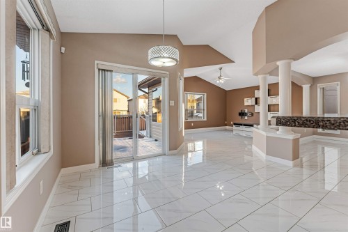 3331 26 Street, Edmonton, AB - Indoor Photo Showing Other Room