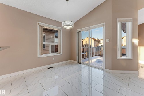 3331 26 Street, Edmonton, AB - Indoor Photo Showing Other Room