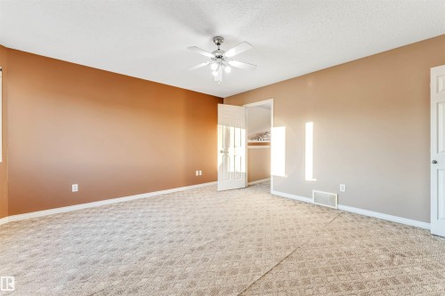 3331 26 Street, Edmonton, AB - Indoor Photo Showing Other Room