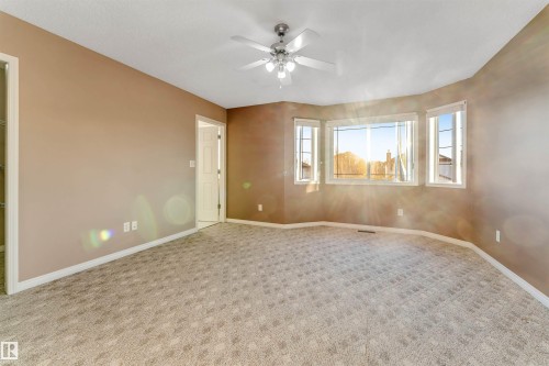 3331 26 Street, Edmonton, AB - Indoor Photo Showing Other Room