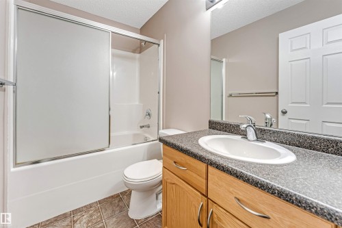 3331 26 Street, Edmonton, AB - Indoor Photo Showing Bathroom