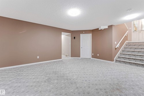 3331 26 Street, Edmonton, AB - Indoor Photo Showing Other Room