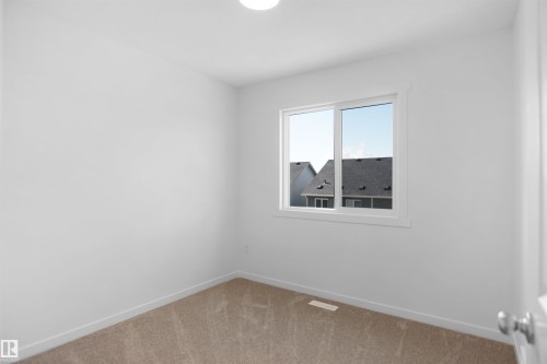 52 525 Secord Boulevard, Edmonton, AB - Indoor Photo Showing Other Room