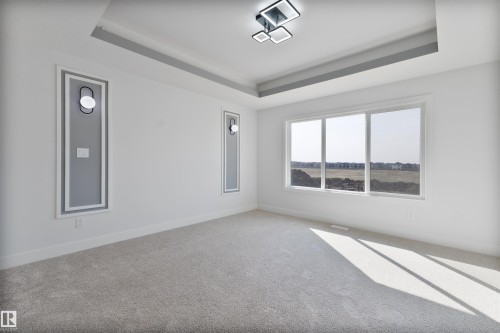 215 Falcon Crescent, Leduc, AB - Indoor Photo Showing Other Room