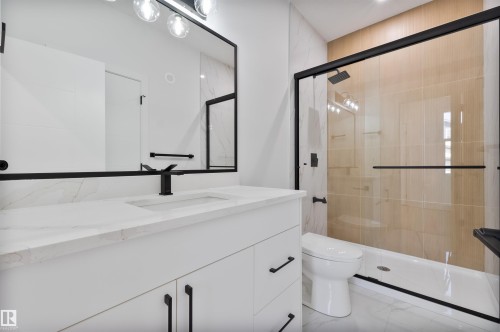 215 Falcon Crescent, Leduc, AB - Indoor Photo Showing Bathroom