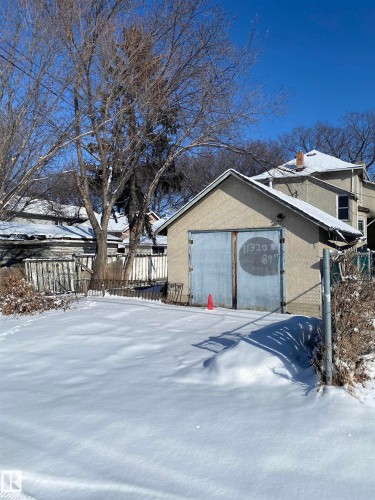 11320 89 Street, Edmonton, AB - Outdoor