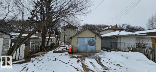 11320 89 Street, Edmonton, AB - Outdoor