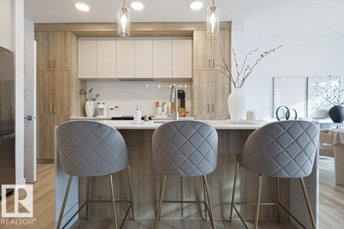 8524 183 Avenue, Edmonton, AB - Indoor Photo Showing Kitchen