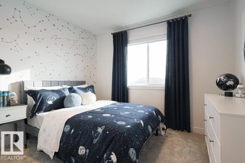 8524 183 Avenue, Edmonton, AB - Indoor Photo Showing Bedroom