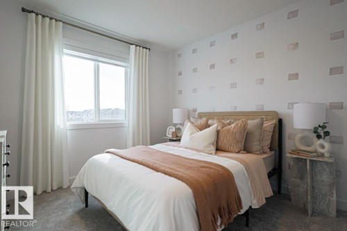 8524 183 Avenue, Edmonton, AB - Indoor Photo Showing Bedroom