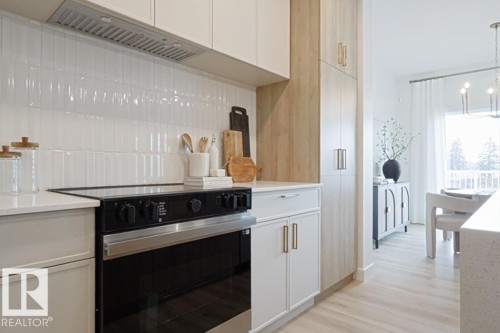8524 183 Avenue, Edmonton, AB - Indoor Photo Showing Kitchen