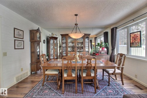 1035 109 Street, Edmonton, AB - Indoor Photo Showing Dining Room