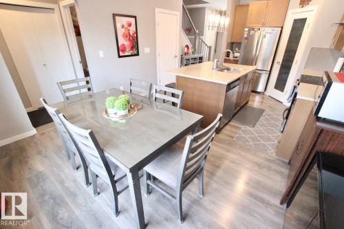 2652 Maple Way, Edmonton, AB - Indoor Photo Showing Dining Room
