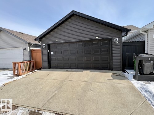 2652 Maple Way, Edmonton, AB - Outdoor With Exterior
