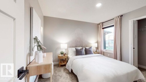 5009 Cawsey Link, Edmonton, AB - Indoor Photo Showing Bedroom