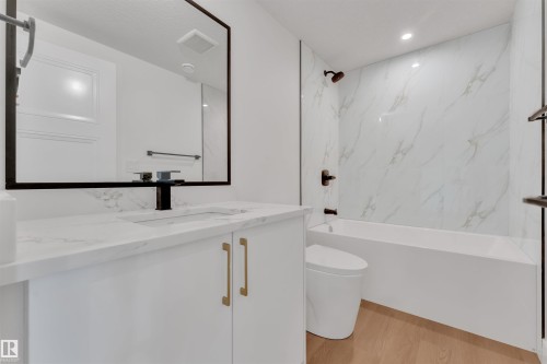 164 Caledon Crescent, Spruce Grove, AB - Indoor Photo Showing Bathroom